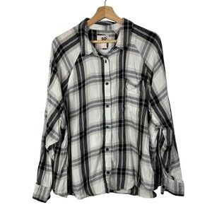 SO White & Black Plaid Long Sleeve Button Down XL